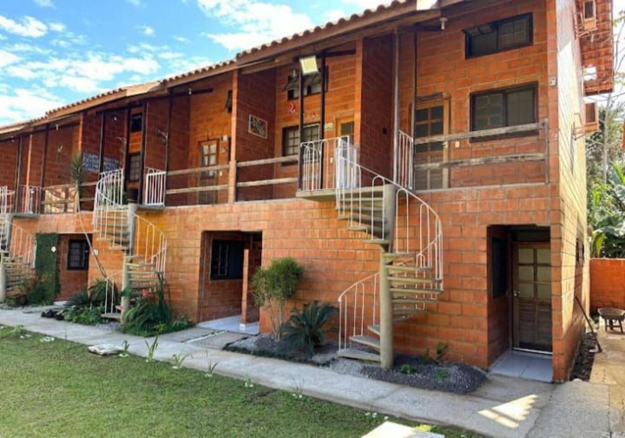 Apartamento Em Ubatuba - Maranduba Ville 1 Bagian luar foto